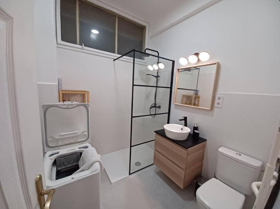 Hero'S Square Apartment Будапеща Екстериор снимка
